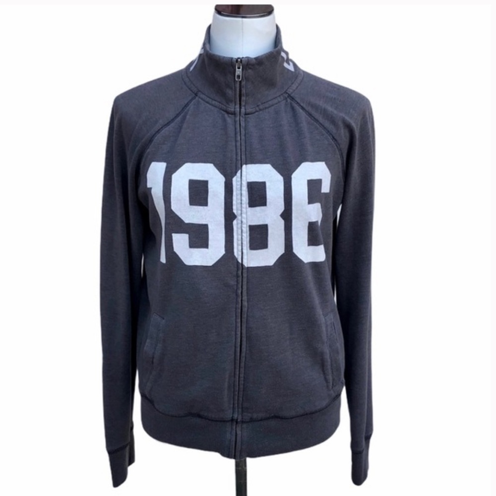 032 PINK Victoria’s Secret zip up sweatshirt 1986